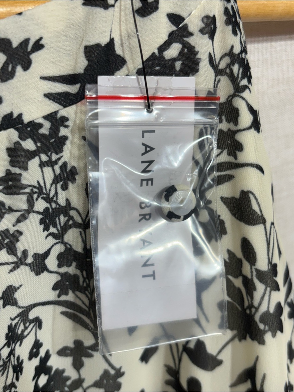 Lane Bryant Floral Halter Handkerchief Dress 18 - Picture 6 of 14